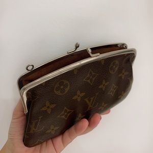 Louis Vuitton Monogram Canvas Clutch / Metal Clasp